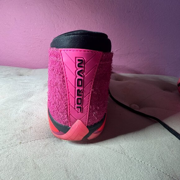 Hot pink Jordan 14s - Picture 9 of 11